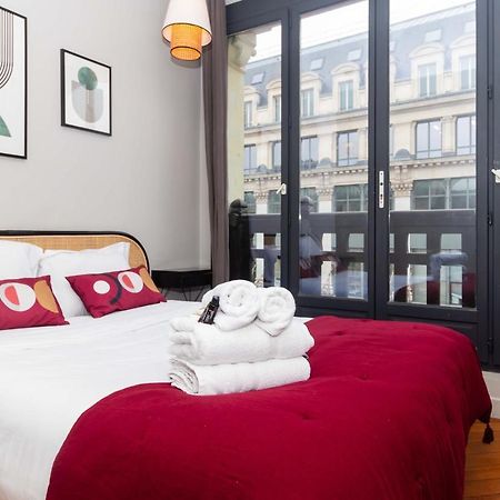 Apartment Center Of Paris By Studio Prestige Bagian luar foto